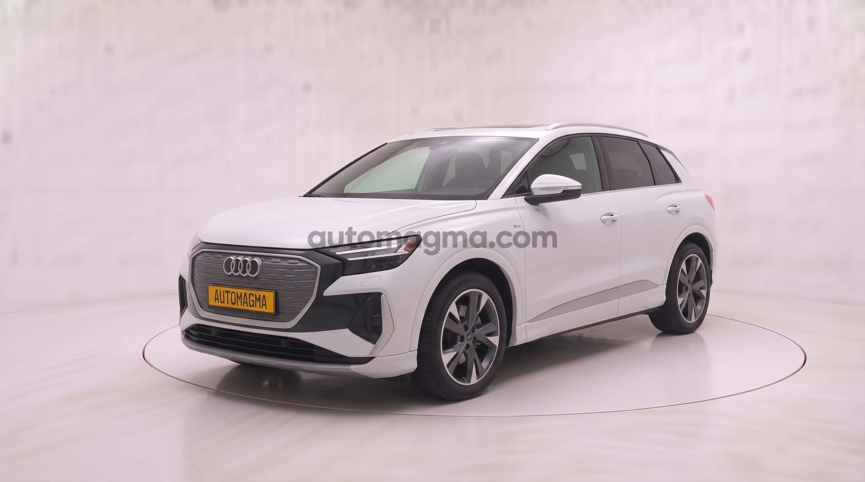 Q4 e-tron