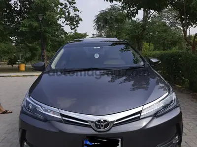 Toyota Corolla Altis X CVT-i 1.8 2019